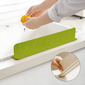 PROTECTOR ANTISALPICADURAS DE SILICONA CON VENTOSAS