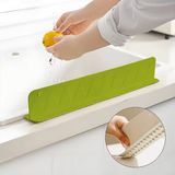 PROTECTOR ANTISALPICADURAS DE SILICONA CON VENTOSAS